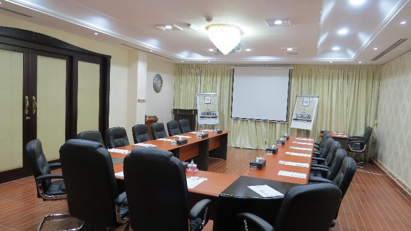 דובאי The Park Hotel Formerly מראה חיצוני תמונה