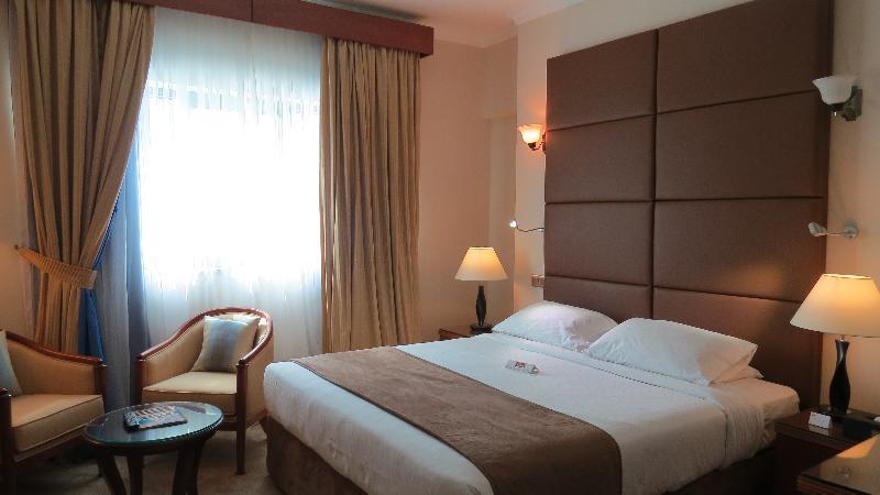 דובאי The Park Hotel Formerly מראה חיצוני תמונה